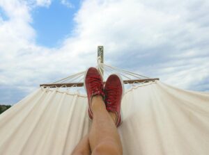 Cómo organizar tus finanzas si quieres tomarte vacaciones este verano - Asesoría para Autónomos en Madrid - Taxa Asesores