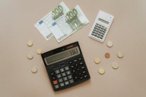 Cómo organizar tu contabilidad para evitar sorpresas en la Declaración de la Renta- Asesoría para Autónomos en Madrid - Taxa Asesores
