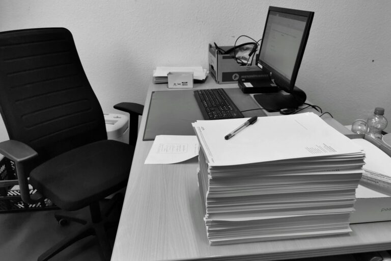 Qué documentación debe guardar una empresa- Asesoría para Autónomos en Madrid - Taxa Asesores